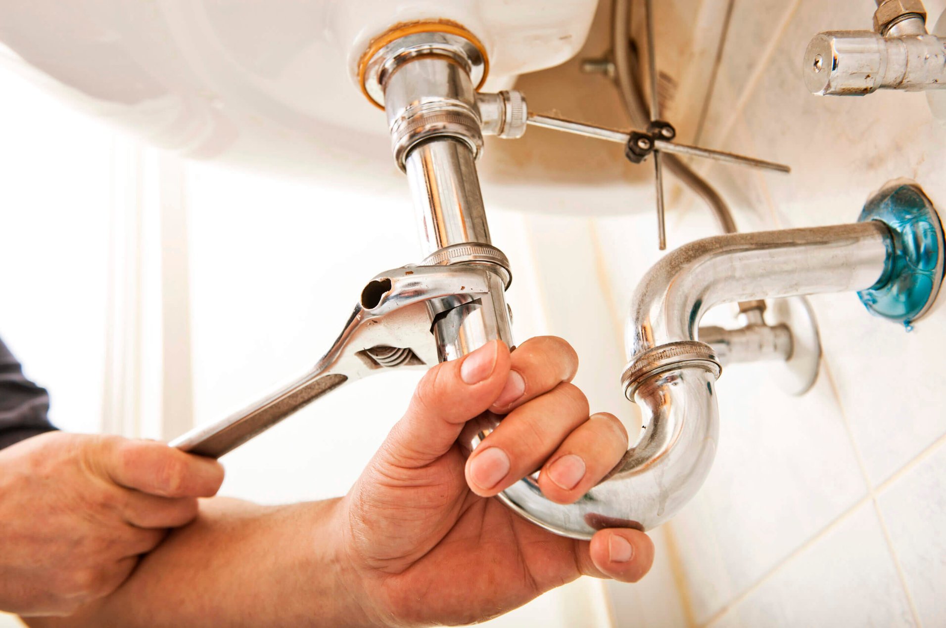 wrench-pipes-plumbing-scaled
